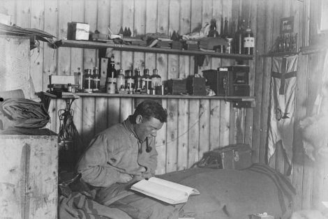 na-vodi_dnevnik-george-murray-levick-02